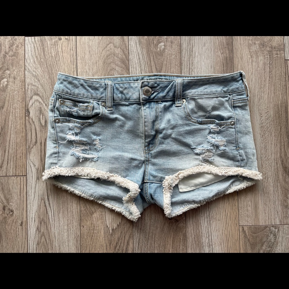 American Eagle Shortie Jean Short with Stretch Size 10